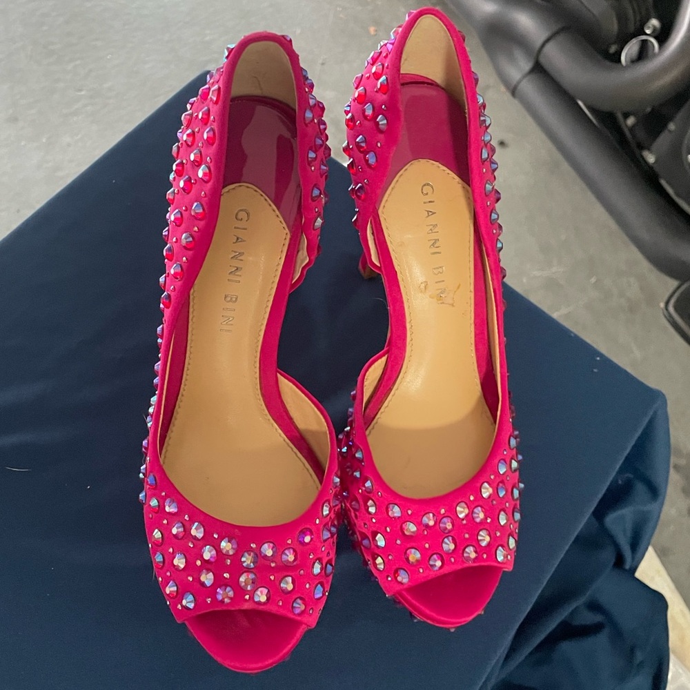 Gianni Bini Fuchsia Studded Peep Toe Heels